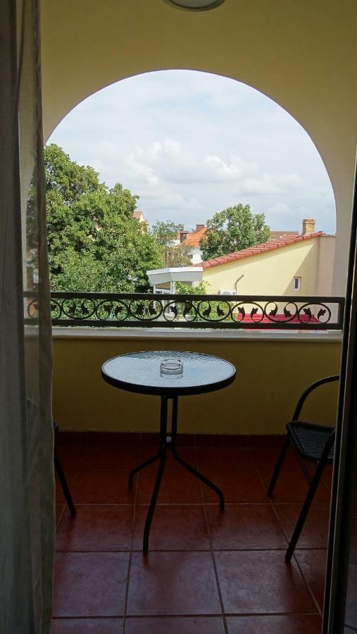 Casa Elysee Deva Exterior foto